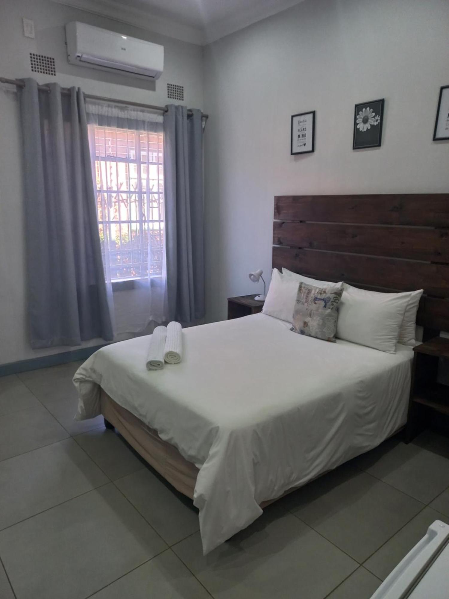 Triple9 Hatfield Guesthouse Pretoria-Noord Pokoj fotografie
